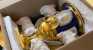 Die verpackte Kratervase bei ihrer Ankunft in Schloss Charlottenburg | © FPSG, Justine Remus